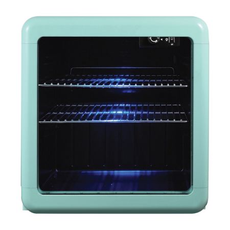 MAGIC CHEF(R) MCB17CHM 1.7CUFT RET BEV COOLR GRN